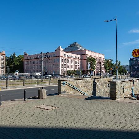 Batorego 220 - 450M Stacja Metra Pola Mokotowskie, 800M Biblioteka Narodowa - 20M Piekny Park Pola Mokotowskie - 800M Do Sgh - Wifi - Smart Tv - Good Apartments Warsaw Luaran gambar