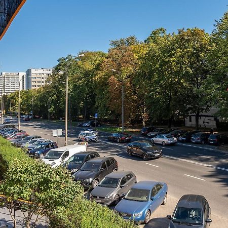 Batorego 220 - 450M Stacja Metra Pola Mokotowskie, 800M Biblioteka Narodowa - 20M Piekny Park Pola Mokotowskie - 800M Do Sgh - Wifi - Smart Tv - Good Apartments Warsaw Luaran gambar
